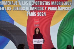 Díaz Ayuso homenajea a los deportistas madrileños en los Juegos de París